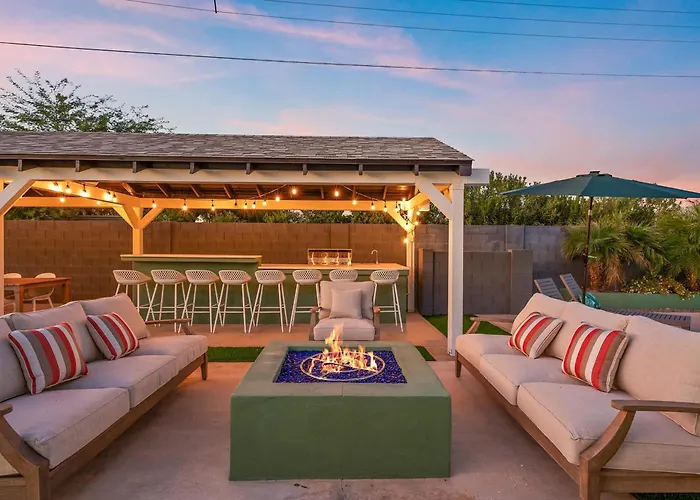 Backyard Oasis Pool Hot Tub Games &