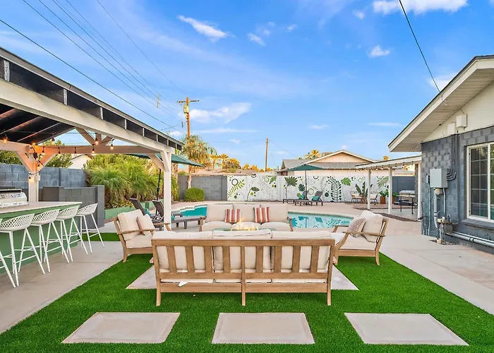 Backyard Oasis Pool Hot Tub Games & Scottsdale