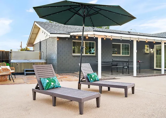 Backyard Oasis Pool Hot Tub Games &