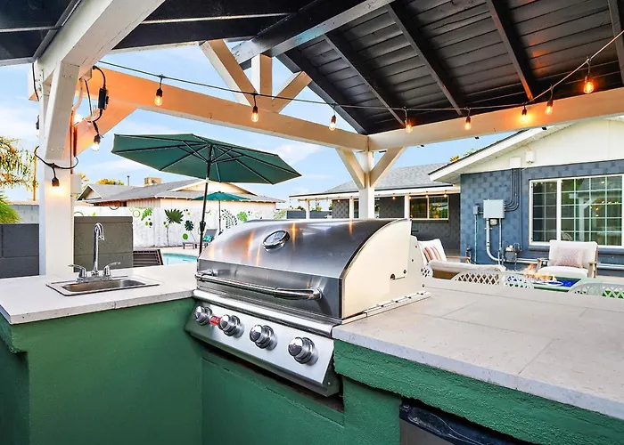 Backyard Oasis Pool Hot Tub Games & * Scottsdale